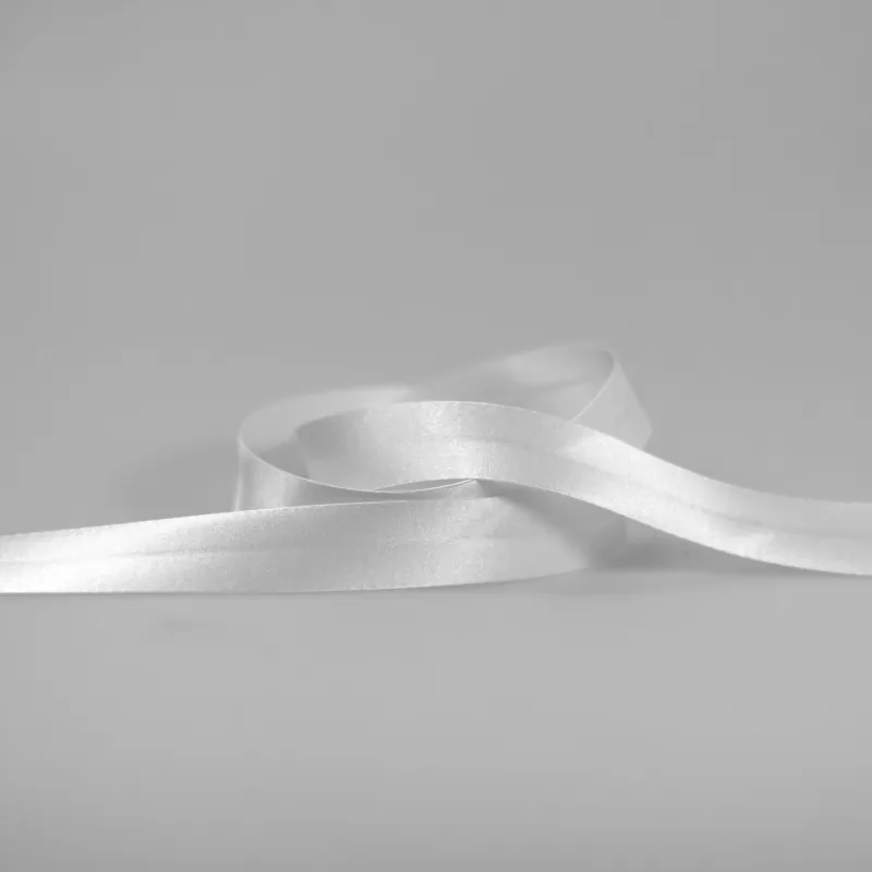 Schrägband Satin gefalzt weiß versch. Breiten Kracherpreis