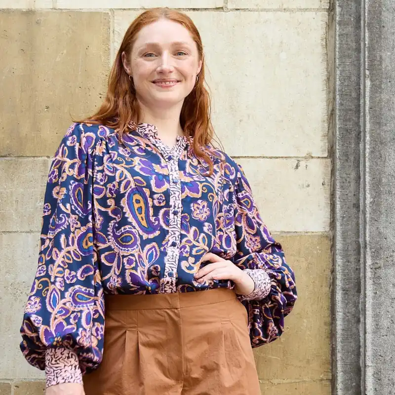 VISCOSE BLUE PAISLEY PRINT Neue Ware