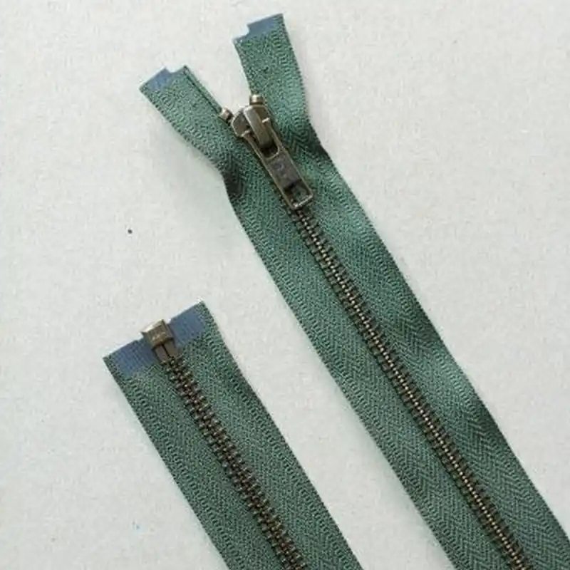 Zertifiziert SEPARATING METAL ZIPPER MTM 55 cm KHAKI