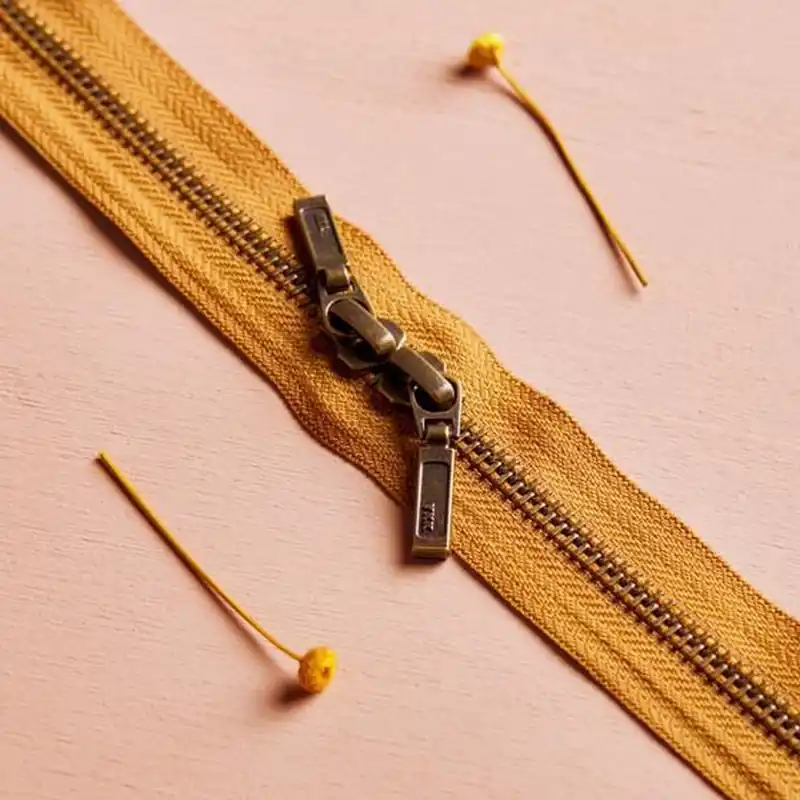 ZIPPER BRASS DOUBLE SLIDER ochre/tender toffee Solange Der Vorrat Reicht