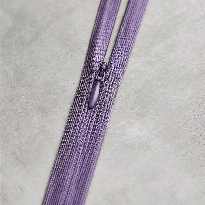 ZIPPER INVISIBLE MM 30 cm MAUVE Jetzt Bestellen
