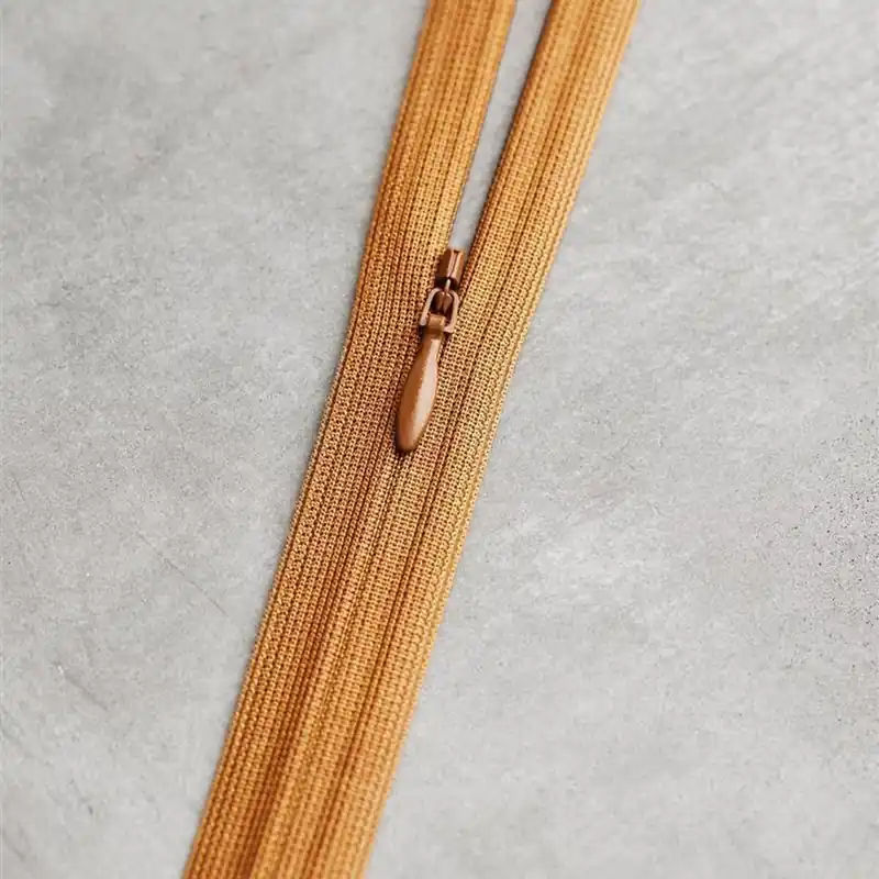 ZIPPER INVISIBLE MM 30 cm MUSTARD Sonderaktion