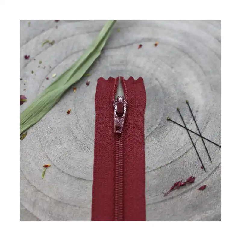 ZIPPER VISIBLE 20 cm amaranthe Schnäppchen