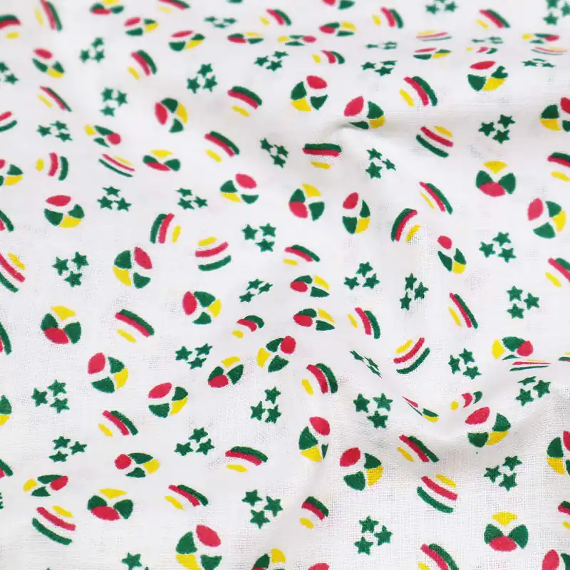 Zertifiziert Baumwollstoff Sterne & bunte Bälle - wollweiss/gelb/grün/rot